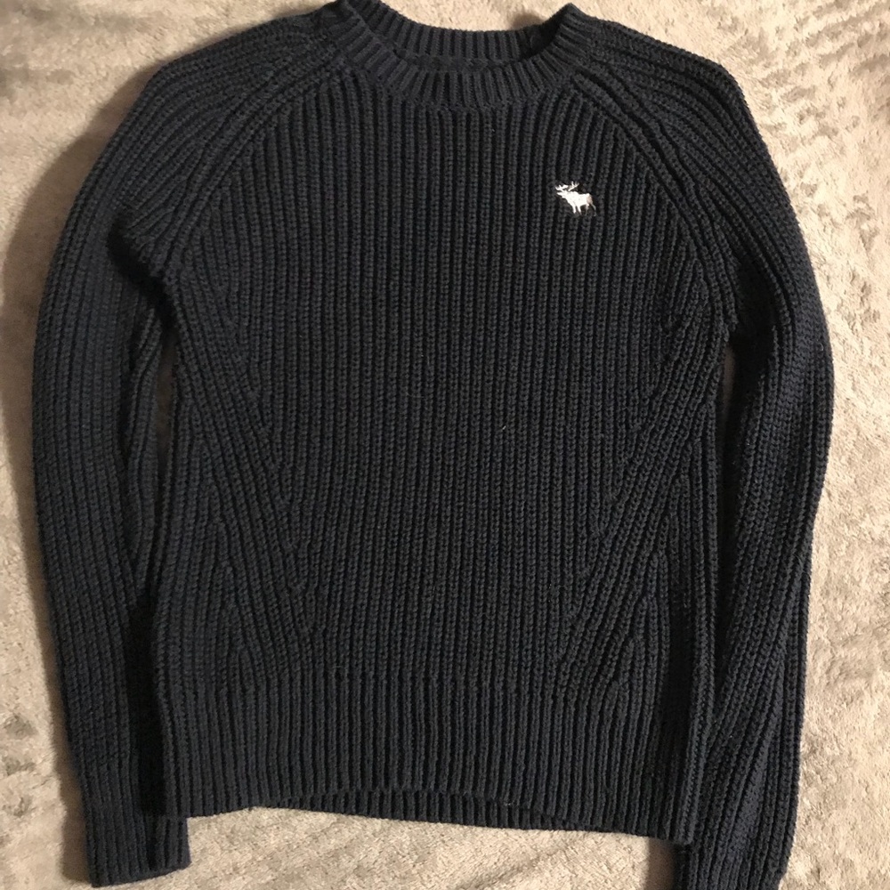 Knit sweater